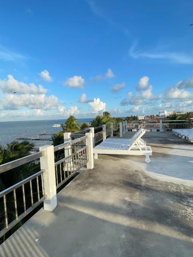 Caye Caulker Beach Hotel Eksteriør billede