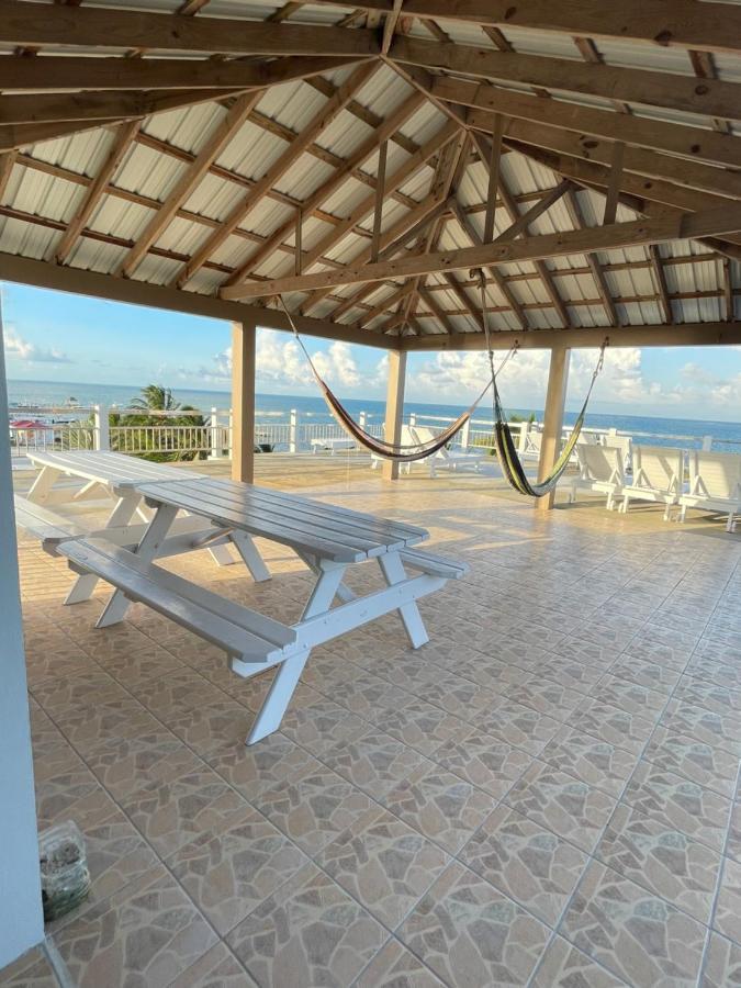 Caye Caulker Beach Hotel Eksteriør billede